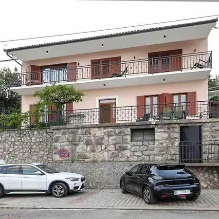 Apartment Maxi 3 *