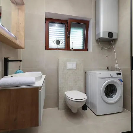Apartment Maxi 3 *