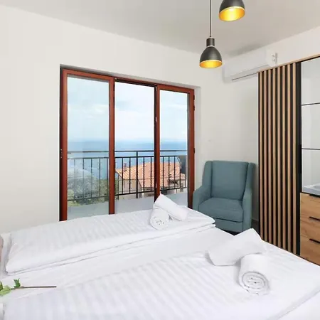 Apartment Maxi 3 *