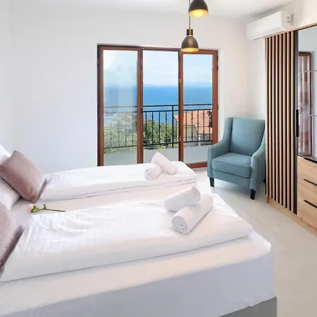 Apartment Maxi 3 *