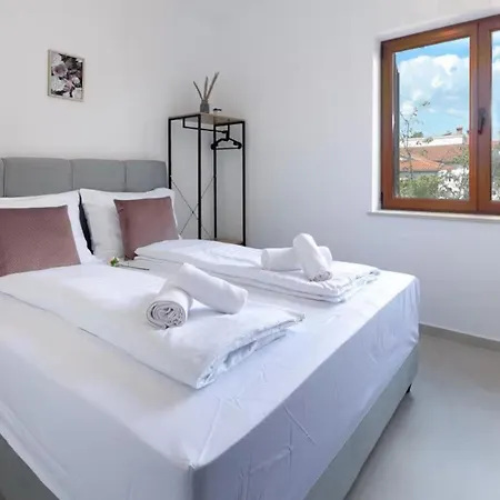Apartment Maxi 3 Volosko